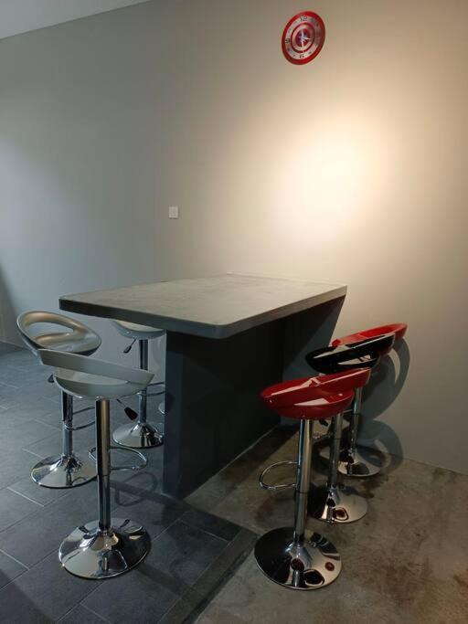 Impian Stay 0.1 Townhouse With 3 Bedrooms. Kuah Eksteriør billede
